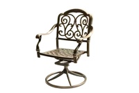 Fauteuil pivotant élégant en aluminium blanc avec un design en spirale, parfait pour la décoration de jardin et de bord de piscine, en vente
