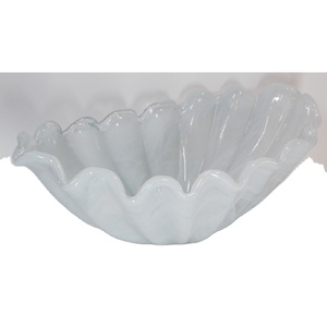 Jarrón de Vidrio Blanco de Diseño Italiano de Alta Calidad, 52 cm, Forma de Barco, Técnica Fusionada, para Decoración del Hogar y Habitaciones - Product Image 1