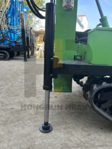 Hete Aanbieding HR-160TC Hydraulische Mijnbouwmachines: Kosteneffectieve, hoogwaardige boorinstallaties voor waterputten. - Product Image 4