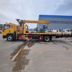 Véhicule de sauvetage routier de 8 tonnes avec Derrick soulevant et remorquant des véhicules échoués HOWO Euro 3 RHD 5 tonnes Wrecker à plat avec grue - Product Image 3