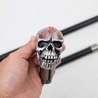 Canne de marche vintage sombre avec crâne de feu - Décoration d'intérieur gothique macabre pour Halloween
