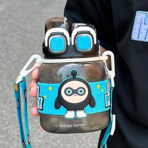 Botella de agua para niños Egg Party de 500 ml con doble pajita y boquilla para beber directamente, diseño de dibujos animados para uso escolar y al aire libre. - Product Image 5