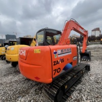 Mini-excavatrice Hitachi ZX70 d'occasion, poids opérationnel de 7 tonnes, sur chenilles, avec moteur et pompe, composants essentiels, à vendre