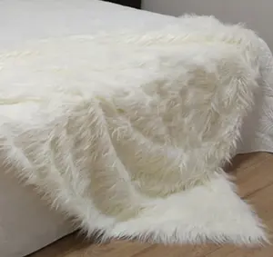 Luxury Plush Faux Fur Pink Throw Blanket Soft Super Warm Fuzzy Elegant Fluffy Decoration Blanket Scarf for Sofa Armchair