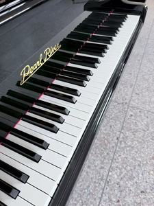 <span class=keywords><strong>Piano</strong></span> à queue d'occasion presque neuf Pearl River GP-150, marque chinoise - Product Image 3