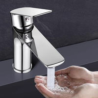 Robinet de lavabo monocommande en acier inoxydable SUS304 chromé de qualité commerciale pour projets d'aménagement en gros pour appartements et hôtels
