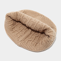 Bonnet en tricot jacquard diamant vintage, chaud et confortable pour l'automne et l'hiver, style simple et uni avec revers.