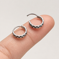 Boucles d'oreilles minimalistes pour femmes en acier inoxydable 316 plaqué or 18 carats PVD, étanches, résistantes au ternissement, hypoallergéniques, OEM ODM, vente en gros, cadeaux
