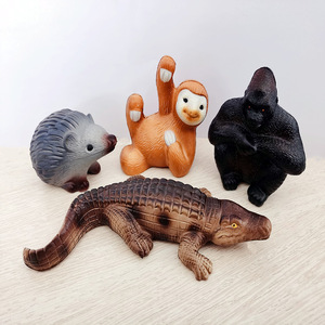 Figurine en mousse PU réaliste d'animal de la forêt, petite, haute densité, à rebond lent, ornement de bureau, parfumée, unisexe, pour garçons et filles - Product Image 1