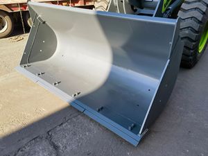 Nouvelle chargeuse sur pneus Lonking LG833H-E, chargeuse électrique à émissions nulles avec système de stabilité avancé en promotion, godet de 1,7 m³, 165 kW, 3 tonnes - Product Image 6