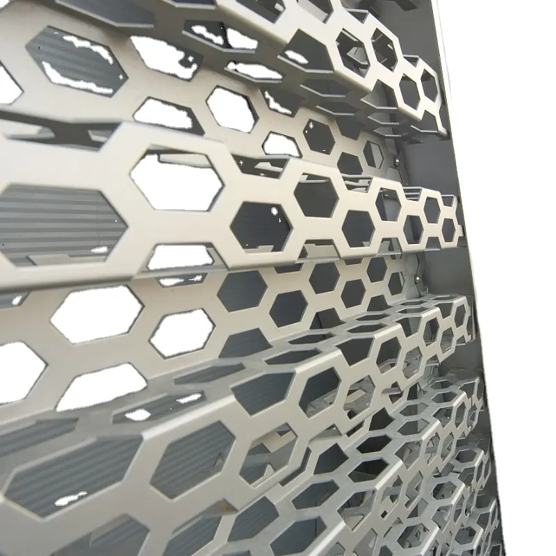 Fornitore di facciate continue lamiera ondulata rivestimento in alluminio 3D piastra perforata