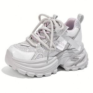 Zapatillas Ligeras para Mujer con Pedrería y Suela Gruesa, Novedad Primavera-Verano 2026, para Mujeres de Baja Estatura - Product Image 1