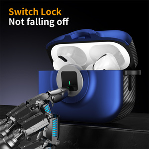 Funda para auriculares con bloqueo de interruptor de patrón de fibra de carbono para <span class=keywords><strong>Airpods</strong></span> 4 para <span class=keywords><strong>airpods</strong></span> 1 2 <span class=keywords><strong>3</strong></span> Pro 2 funda protectora de armadura completa + gancho - Product Image 4