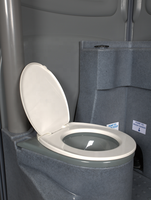 Toilette extérieure portable en plastique HDPE avec pompes à pied et grand conteneur à déchets pour maison préfabriquée publique