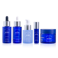 Emballage de sérum de soin de la peau écologique 100ml 200ml Bouteilles cosmétiques de toner rose en plastique PCR pour le visage avec couvercle à vis et intérieur