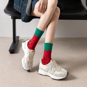 Divertidos <span class=keywords><strong>calcetines</strong></span> de Jacquard de moda para hombres y mujeres, tubo largo de algodón, patrón de frutas de animales, diseño de logotipo personalizado de alta calidad, estilo informal - Product Image 5