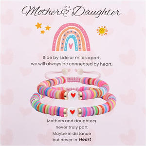 Ensemble de bracelets tissés Big Sister Lettres MIMI perlées bleues et blanches Boudoir en argile polymère Bracelets à breloques BIG SIS - Product Image 5