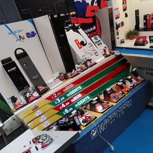 Cartel publicitario <span class=keywords><strong>EL</strong></span> con borde de estante con ultrafino y alto brillo, se adapta perfectamente a todo tipo de estantes de forma irregular - Product Image 1