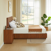 Cadre de lit King Size avec éclairage LED, lignes courbes ondulées en bois moderne, design de panneau à rainures convexes, noyer.