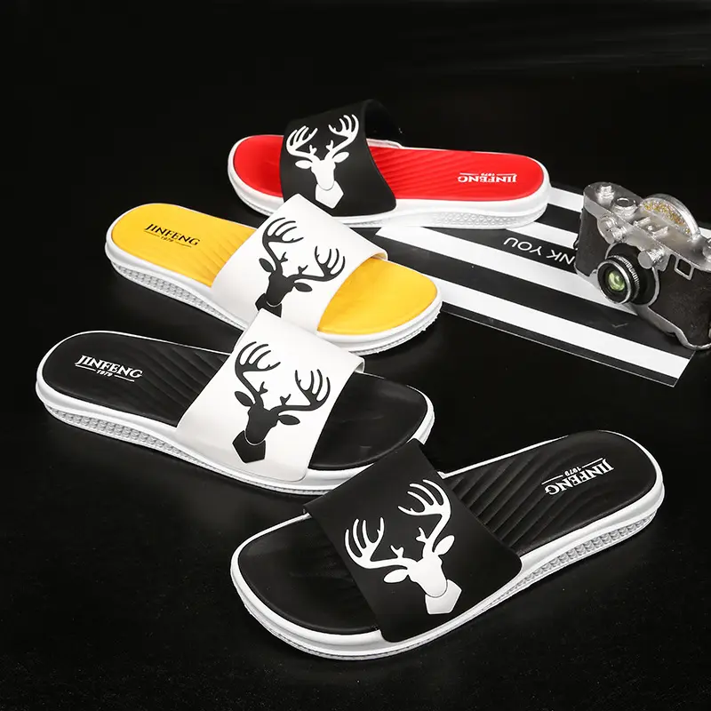 Factory Direct Selling Men's Beach Shoes Summer New Slippers Custom Logo Sandals Men's Thick Bottom Soft Slides Slippers