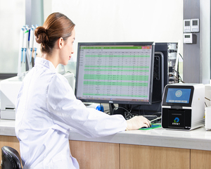 EUR VET Laboratoire vétérinaire Équipement vétérinaire Analyseur de chimie automatisé pour hôpital vétérinaire - Product Image 5
