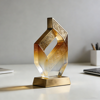 Trophées en verre cristal personnalisés ou vierges, gravure laser et impression UV couleur, vente en gros à prix réduit