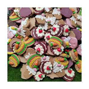 Cabujones de resina de base plana con diseños de helado, cupcake, fruta y comida de casa de muñecas, accesorios de simulación DIY y dijes para joyería - Product Image 2