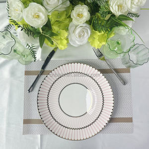 Ensembles de vaisselle en porcelaine osseuse de luxe légère et personnalisée de haute qualité Assiette de présentation rose de style nordique pour table de mariage BLAIS - Product Image 2