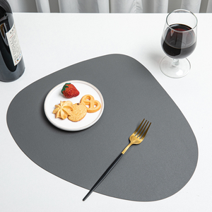 Irregular PU Leather Eco-Friendly Customizable Dining <b>Table</b> Mat Anti Slip Anti Scald <b>PC</b> Raised Point Design Hotel Western - Product Image 1