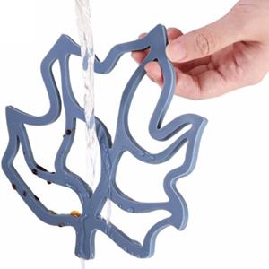 Tapis isolant en silicone personnalisé en forme de feuille d'érable, antidérapant, anti-fuite, résistant à la chaleur, pour café et boissons - Product Image 2