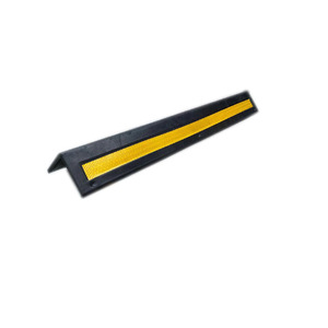 Protection d'angle droite en caoutchouc 0,8 m, 10 mm d'épaisseur, bande réfléchissante anti-collision pour la protection des piliers de garage - Product Image 4