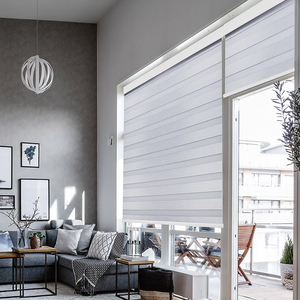 Thiết kế hiện đại điện cơ giới ngựa vằn mô hình Polyester Rèm PVC con lăn Shades cửa sổ dọc được xây dựng trong cài đặt đồng bằng - Product Image 2