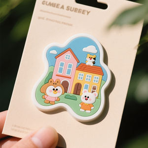 Nouveauté prix d'usine logo personnalisé <span class=keywords><strong>moto</strong></span> voiture porte-clés en caoutchouc plastique <span class=keywords><strong>3d</strong></span> souple dessin animé pvc porte-clés - Product Image 5