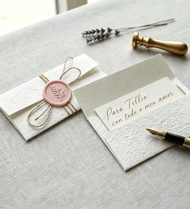 Etiquetas Adhesivas de Cera con Logotipo de Marca Personalizado para Sellado y Decoración de Empaques - Product Image 6