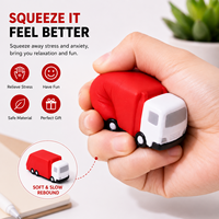 Jouet anti-stress en PU souple en forme de camion pour Halloween et Noël, petit cadeau, logo personnalisé, emballage couleur, OEM ODM, vente en gros d'usine