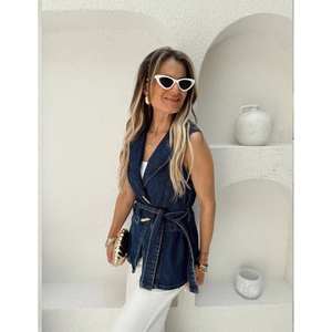 Chaleco Vaquero con Cuello para Mujer, 100% Algodón, Prenda Exterior sin Mangas con Cinturón en la Cintura - Product Image 2