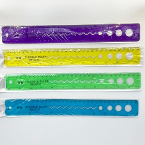 Regla Flexible Transparente de Plástico con Escala Clara para la Escuela y la Oficina, Gran Venta 2024 - Product Image 3