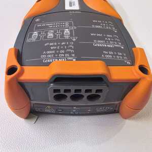 Medidor de Resistencia de Aislamiento Sonel MIC-30 1000V, Medición Precisa de 1KV, Garantiza Lecturas Precisas hasta 1000V Amplio Rango de Voltaje - Product Image 3