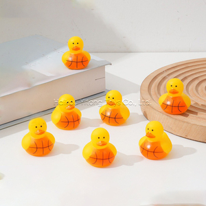 Giocattoli <span class=keywords><strong>da</strong></span> <span class=keywords><strong>Bagno</strong></span> per Bambini a Forma di Paperella in Gomma con Design Unici e Personalizzati, Divertimento in Vasca per Bambini e Neonati - Product Image 5