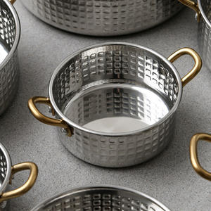 Plateau carré en acier inoxydable imprimé marteau à double oreille pour le <span class=keywords><strong>steak</strong></span> occidental, le poulet frit coréen et le dessert-Plats durables - Product Image 4