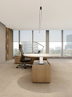 Bureau debout électrique multi-surfaces de luxe pour cadres, avec plateaux réglables indépendamment, en forme de L, poste de travail de PDG avec rangement