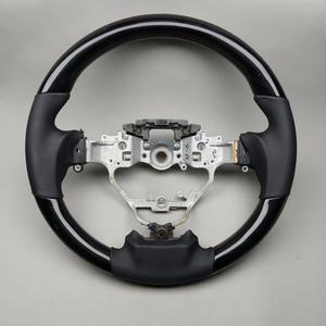 Volante de Cuero Rojo para <span class=keywords><strong>Lexus</strong></span> ES 250, RX 270, ES 200, ES <span class=keywords><strong>300</strong></span>, ES LM <span class=keywords><strong>300</strong></span>, GX 460, CT 200 <span class=keywords><strong>H</strong></span>, <span class=keywords><strong>LS</strong></span> <span class=keywords><strong>300</strong></span>, GS, RX <span class=keywords><strong>300</strong></span>, RX 450 - Product Image 1