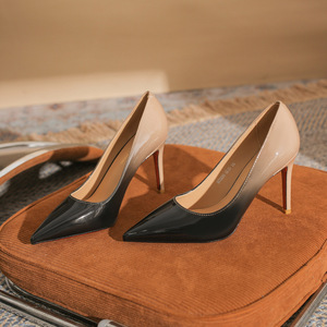 Escarpins en cuir verni à bout pointu et talon aiguille super haut de 8 cm, chaussures de mariée tendance pour femme, couleur unie, à enfiler - Product Image 4