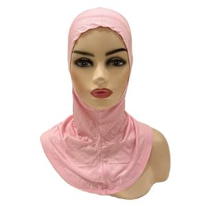 Grand hijab musulman instantané amincissant d'été avec niqab, en polyester de luxe, tout inclus, taille adulte, tendance et durable - Product Image 5