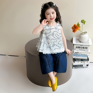 ชุดเสื้อกั๊กปักลายฤดูร้อนสำหรับเด็กผู้หญิง กางเกงขายาวทรงกว้าง ชุดสองชิ้น แฟชั่นลำลองสำหรับเด็กผู้หญิงตัวเล็ก - Product Image 3