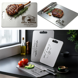 <span class=keywords><strong>Planche</strong></span> à découper en titane personnalisée, gravure sur mesure, <span class=keywords><strong>planche</strong></span> à découper en titane pur pour mariage, nouvelle maison, anniversaire, cadeau de barbecue - Product Image 5