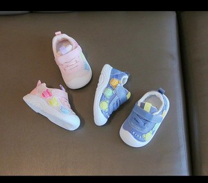 Nouvelles chaussures de marche pour tout-petits, respirantes, antidérapantes, en maille, confortables, mignonnes, pour garçons et filles, sport et loisirs - Product Image 3