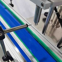 Machine de remplissage semi-automatique pneumatique PLC à engrenages de haute précision et économique pour bouteilles de boissons, d'huile de CBD et de verre pour moteurs 20