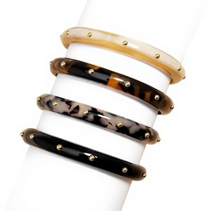 Best Luxury Customized Women's Fashion Acrylic Resin <b>Bracelets</b> Stylish Custom Color Bangles Handmade Jewelry with Woman - Product Image 1
