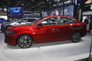 Usato 2024 Chevrolet Monza Cruze ibrido berlina <span class=keywords><strong>Auto</strong></span> sinistra sterzo AWD Drive in pelle sedili metallo ACC R17 aspirato Uzbekistan - Product Image 3